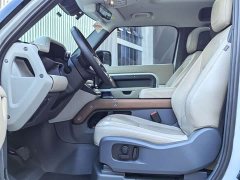 Land Rover Defender 90 2.0T P300 Edition - ფოტო 6