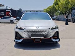 Changan UNI-V 1.5T Edition - ფოტო 2