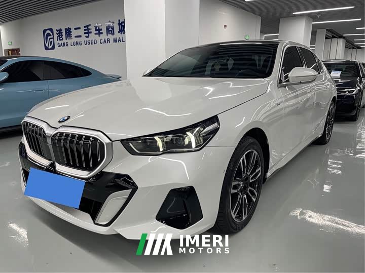 BMW 5 530Li Deluxe Version M - ავტომობილი ჩინეთიდან