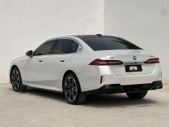 BMW 5 525Li M - ფოტო 4
