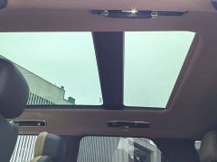 Land Rover Range Rover Sport 400PS Dynamic SE - ფოტო 9