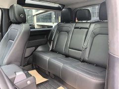 Land Rover Defender 90 2.0T P300 S - ფოტო 18
