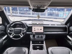Land Rover Defender 90 2.0T P300 S - ფოტო 4