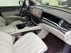 Denza D9 DM-i 1050 Deluxe Version - ფოტო 16