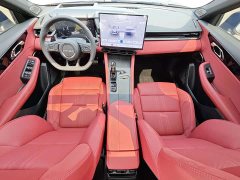 Lynk & Co 03 2.0TD Edition - ფოტო 3