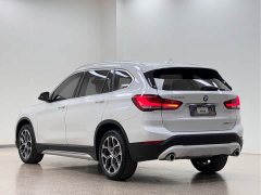 BMW X1 sDrive20Li Deluxe Version - ფოტო 4