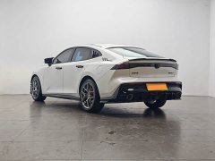 Changan UNI-V 1.5T Premium Version - ფოტო 4
