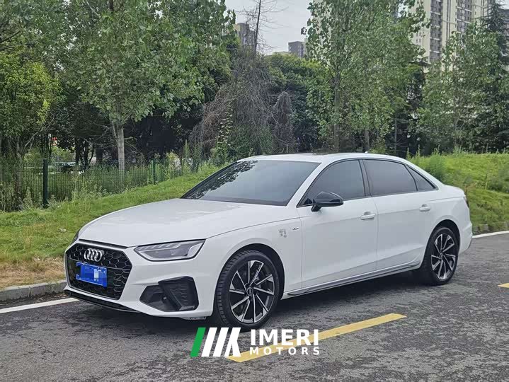 Audi A4L 40 TFSI Luxury Version - ავტომობილი ჩინეთიდან