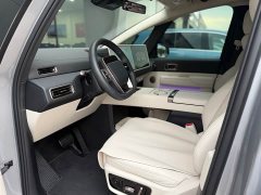Li Auto MEGA Home Edition - ფოტო 7