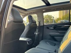 Toyota Highlander 2.5L AWD Edition 7 - ფოტო 12