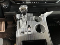Toyota Gravia 2.5LPHEV PremiumPLUS Edition - фото 12