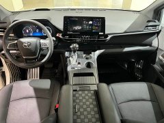 Toyota Gravia 2.5LPHEV PremiumPLUS Edition - фото 14