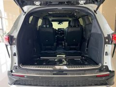 Toyota Gravia 2.5LPHEV PremiumPLUS Edition - фото 20