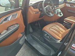 FAW HQ9 PHEV 2.0T AWDBusiness Edition - ფოტო 16