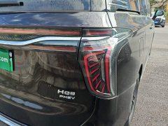 FAW HQ9 PHEV 2.0T AWDBusiness Edition - ფოტო 8