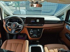 FAW HQ9 PHEV 2.0T AWDBusiness Edition - ფოტო 10