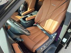 FAW HQ9 PHEV 2.0T AWDBusiness Edition - ფოტო 15