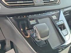 FAW HQ9 PHEV 2.0T AWDBusiness Edition - ფოტო 14