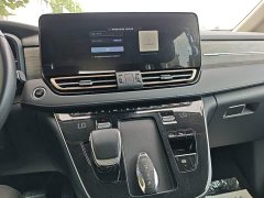 FAW HQ9 PHEV 2.0T AWDBusiness Edition - ფოტო 13