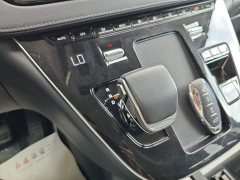 FAW HQ9 PHEV 2.0T AWDBusiness Edition - ფოტო 14