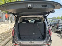 FAW HQ9 PHEV 2.0T AWDBusiness Edition - ფოტო 19