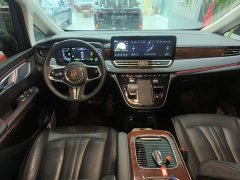 FAW HQ9 PHEV 2.0T AWDLuxury Edition - ფოტო 10