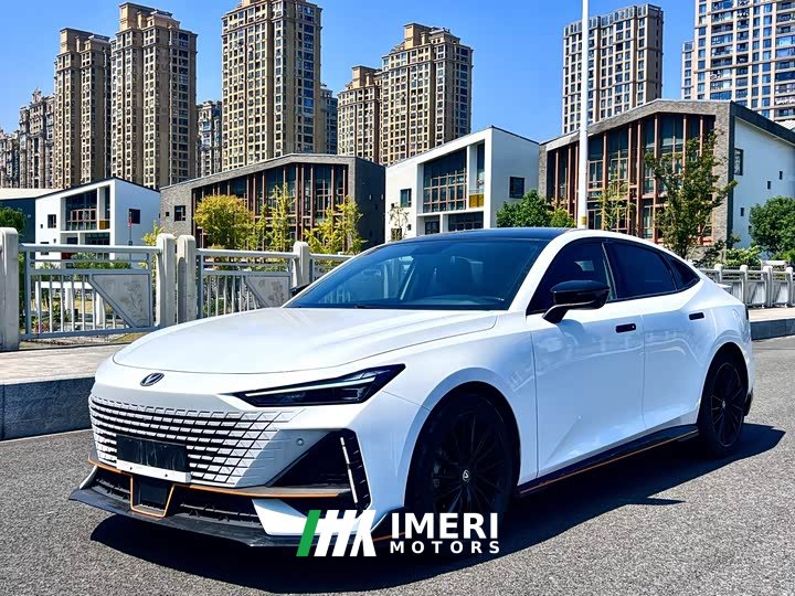 Changan UNI-V 1.5T Edition - ავტომობილი ჩინეთიდან
