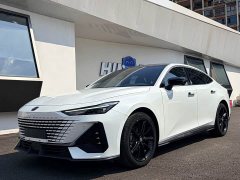 Changan UNI-V 1.5T Premium Version - ფოტო 1