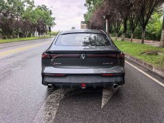 Changan UNI-V 1.5T Premium Version - ფოტო 4