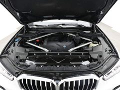BMW X5 xDrive 30Li Deluxe VersionM - ფოტო 16