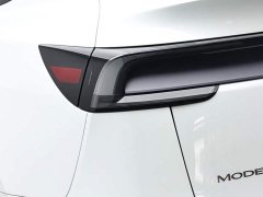 Tesla Model Y Long Range Edition - ფოტო 7