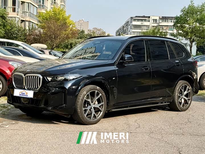 BMW X5 xDrive 30Li Deluxe VersionM