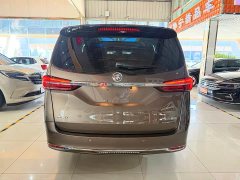 Buick GL8 Version - ფოტო 5