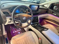 Buick GL8 Version - ფოტო 8