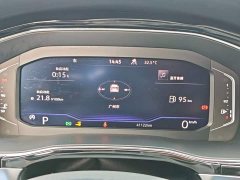 Volkswagen X 530 V6 AWDLuxury Edition - ფოტო 14