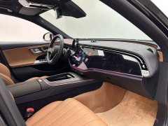 Mercedes-Benz E 300 L Luxury Version - ფოტო 11