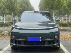 Li Auto L8 Max - ფოტო 2