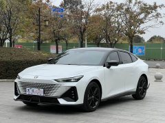 Changan UNI-V 1.5T Premium Version - ფოტო 1