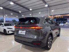 Changan CS75PLUS 1.5T PHEV Version - ფოტო 3