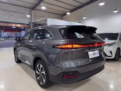 Changan CS75PLUS 1.5T PHEV Version - ფოტო 6