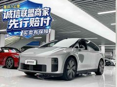 Li Auto i6 AWD Edition - ფოტო 1