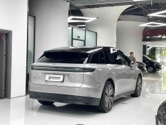 Li Auto i6 AWD Edition - ფოტო 10