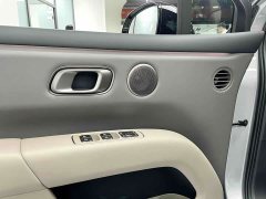 Li Auto i6 AWD Edition - ფოტო 12