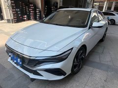 Hyundai Elantra 1.5L CVT LUXPremium Edition - ფოტო 1
