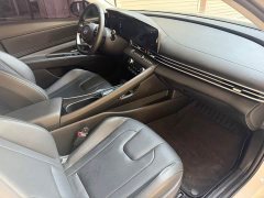 Hyundai Elantra 1.5L CVT LUXPremium Edition - ფოტო 9