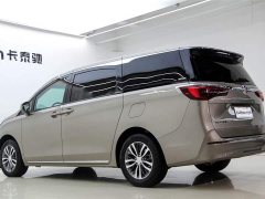 Buick GL8 ES Version - ფოტო 5