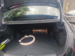 Mercedes-Benz E 300 L Fashion Version - ფოტო 12