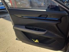 Changan UNI-V 1.5T Deluxe - ფოტო 7