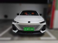 Changan UNI-V 1.5T Deluxe - ფოტო 2