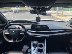 Changan UNI-V 2022 1.5T Deluxe - ფოტო 13